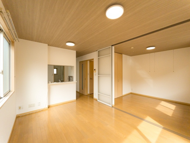 サンハイツⅣの居間・リビング