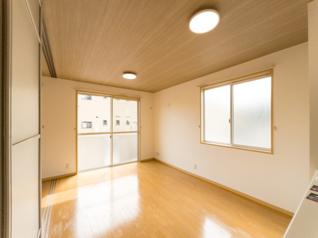 サンハイツⅣの居間・リビング