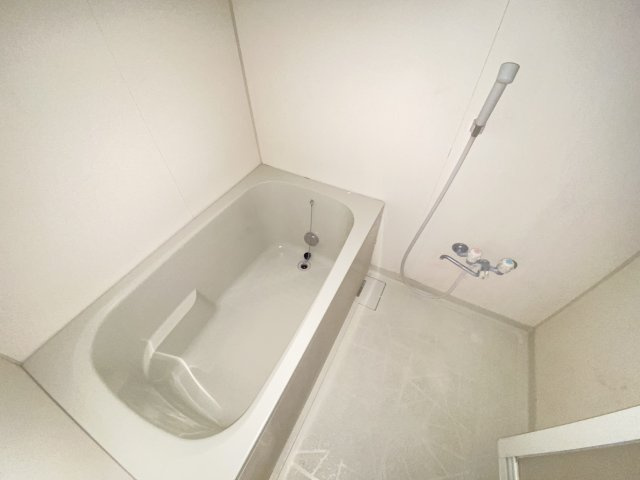 フレールⅢの浴室