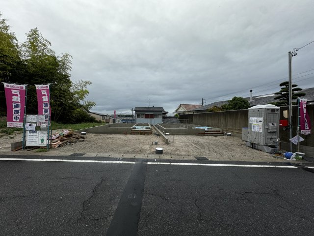 大府市追分町　第１　全２棟の外観|撮影
社長の村田です！
自らプレイヤーとして営業しています
長年の経験と実績から皆様により良いマイホーム購入のご提案をいたします。
住宅ローンの不安や購入後の不安等何でもご相談ください。