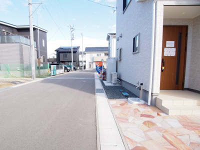【前面道路含む現地写真】 | サン・ステージ　二本松市油井