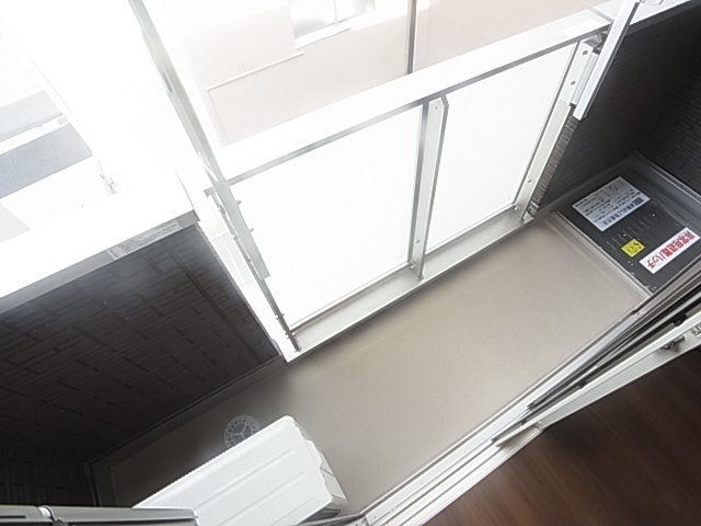 神戸市兵庫区荒田町３丁目のアパートのバルコニー|バルコニー