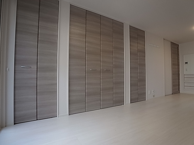 神戸市兵庫区荒田町３丁目のアパート