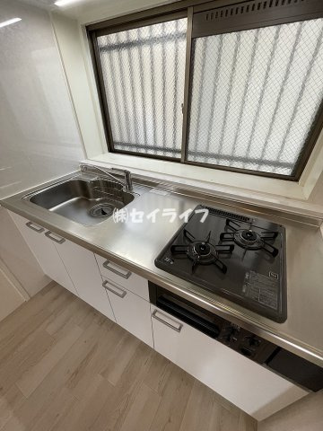 フラワーハイム鶴見のキッチン