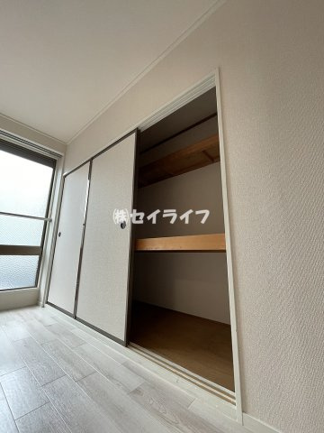フラワーハイム鶴見の収納