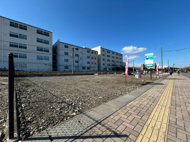 土地　千曲市大字屋代の外観