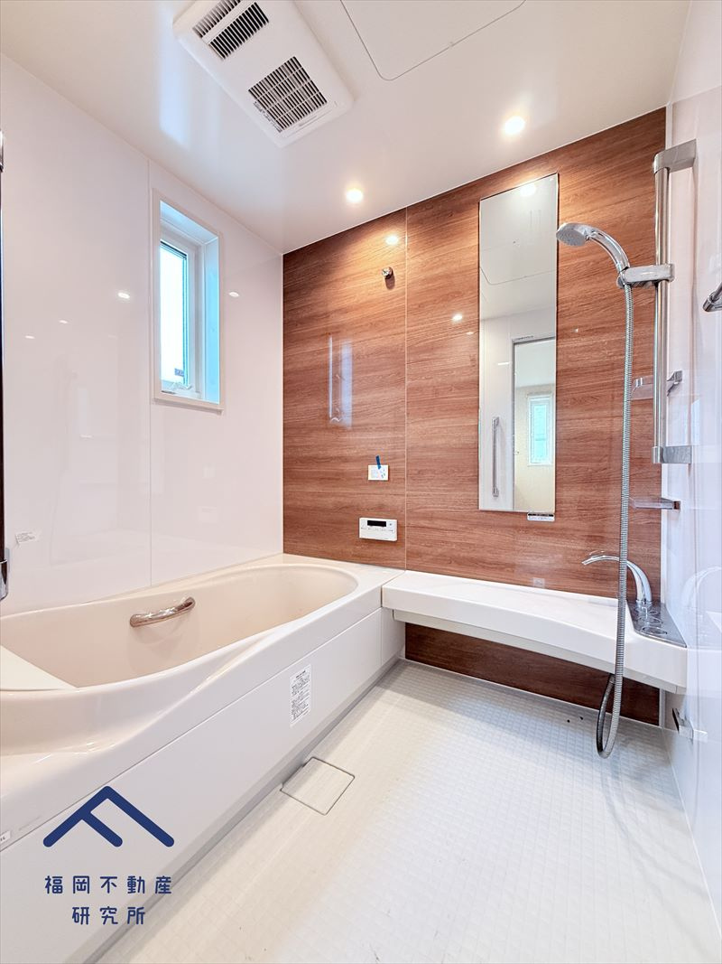 中央区地行３丁目　戸建ての浴室