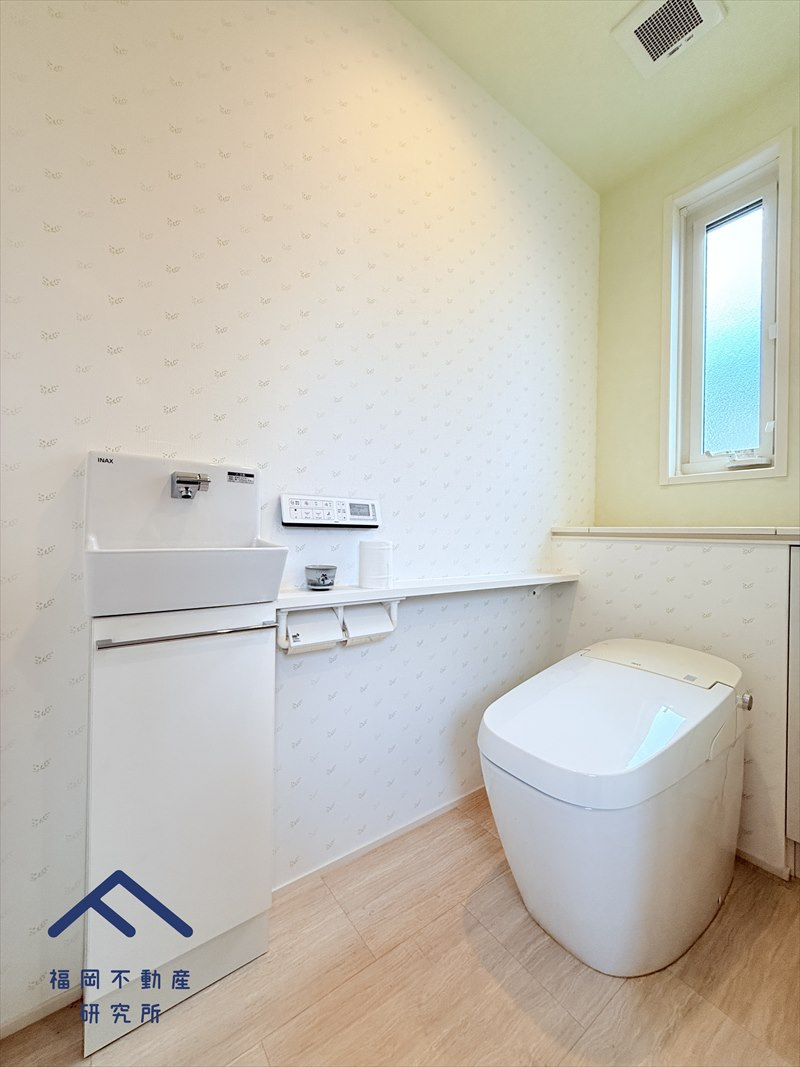 中央区地行３丁目　戸建てのトイレ