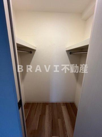 RISING Maison 本町橋（ライジングメゾンホンマチバシ）　BRAVI不動産の収納|【RISING Maison本町橋】大きなものも収納できそうです