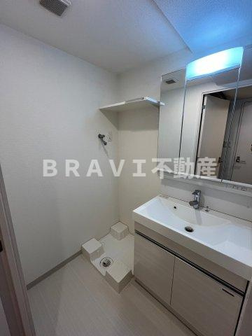 RISING Maison 本町橋（ライジングメゾンホンマチバシ）　BRAVI不動産の洗面所|【RISING Maison本町橋】使いやすい洗面所です