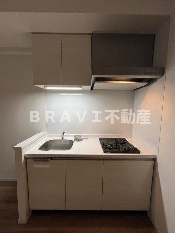RISING Maison 本町橋（ライジングメゾンホンマチバシ）　BRAVI不動産のキッチン|【RISING Maison本町橋】きれいなキッチンです