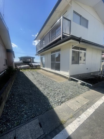 八戸市白銀台6丁目の駐車場