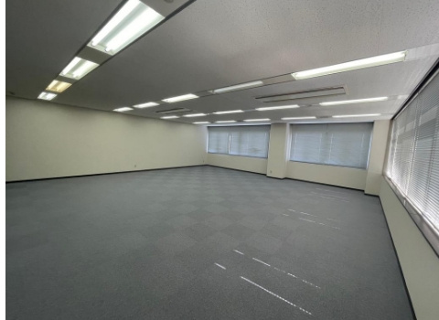 五番街ビル　4階