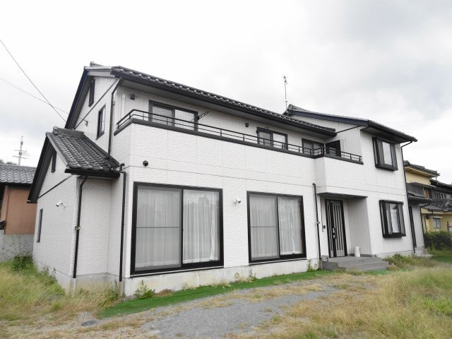 中古戸建　佐久市鳴瀬の外観