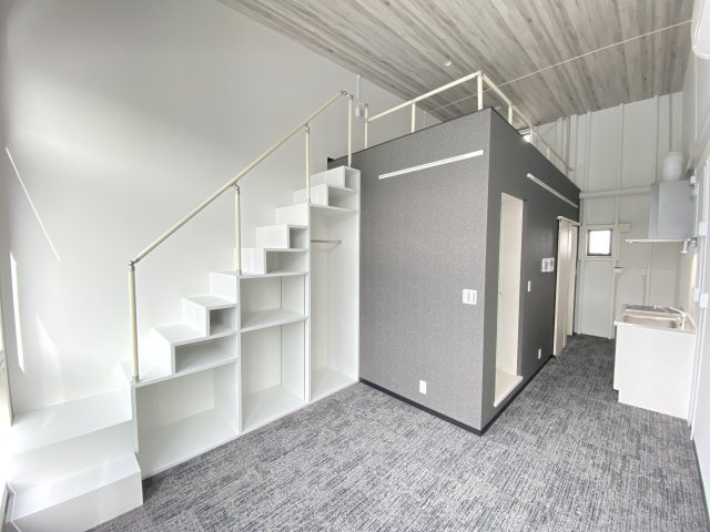 【居間・リビング】