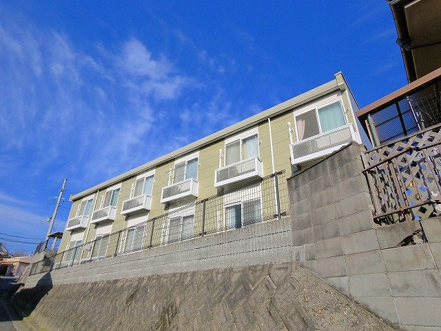 レオパレスＷＩＬＬ南郡山の外観|外観もきれいです