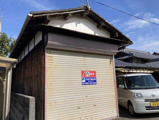 西条市小松町新屋敷の売地の外観