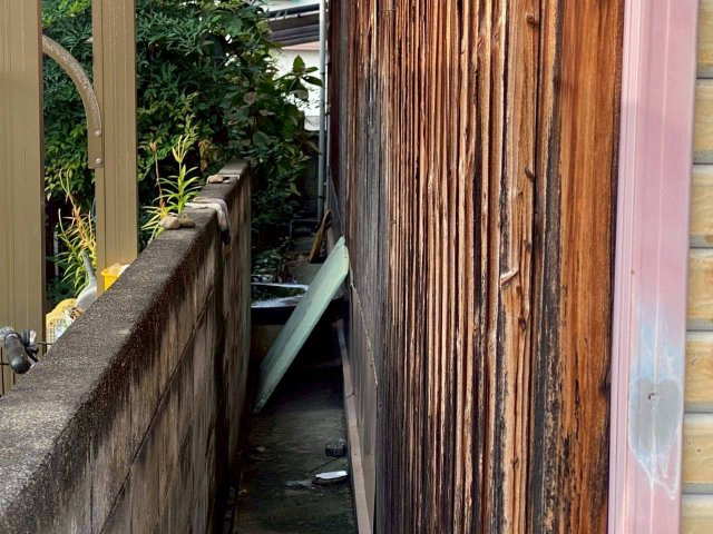 西条市小松町新屋敷の売地の周辺