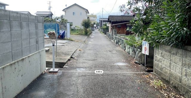 西条市小松町新屋敷の売地の周辺|前面道路含む現地写真です