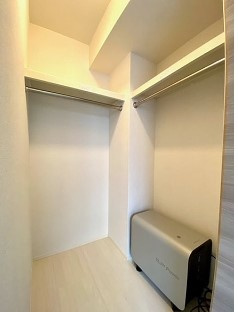 【収納】 | フラット・プラム | ※別部屋の参考写真です。