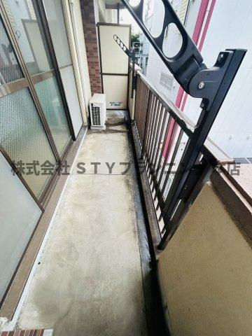 仲介手数料０円！ミネルヴァ本郷のバルコニー