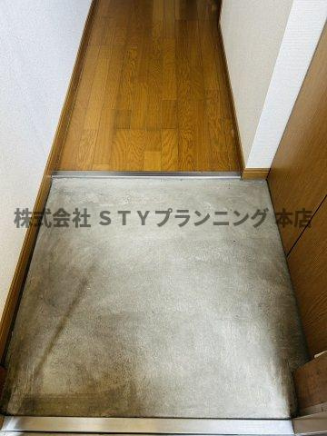 仲介手数料０円！ミネルヴァ本郷の玄関