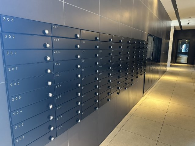 【マンション】レーベン藤枝PRIOR　5階のその他共用部分|１階集合ポストです。宅配物の配達依頼や受取りなど可能です