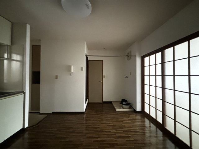 大野ハイツの居間・リビング