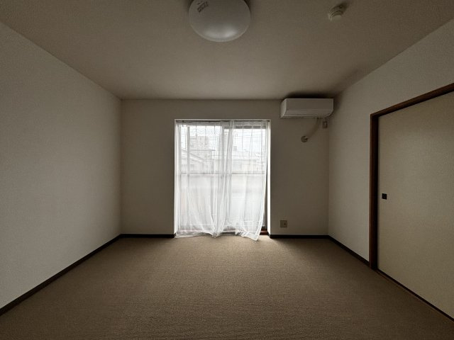 大野ハイツの居間・リビング