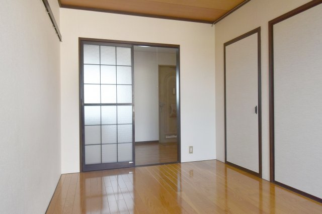 フォーブルハウス塚本の居間・リビング