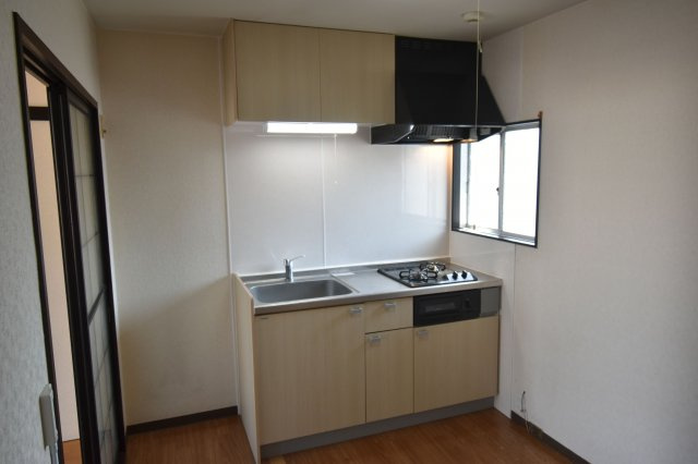 フォーブルハウス塚本のキッチン