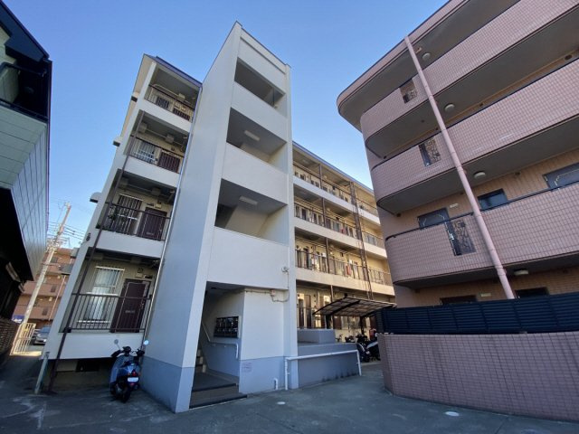 マンションエイト