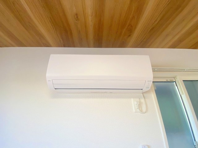 【設備】 | ビーエムケイ | エアコンが設備されており入居後すぐご利用頂けます。