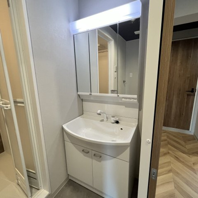 【独立洗面台】 | シャルム