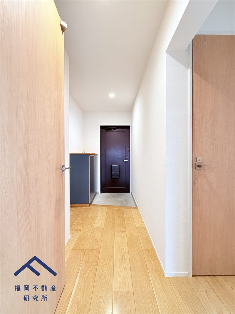 グリーンマンション野間大池の玄関