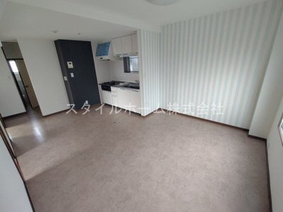 【居間・リビング】 | 高洲ハイツ