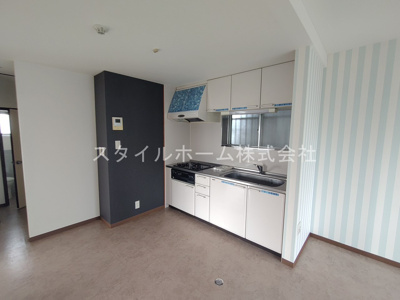 【ロビー】 | 高洲ハイツ