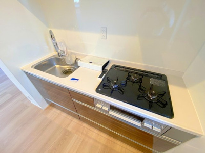 【設備】 | ビーエムケイ | コンロは3口あるので、御料理が快適に！