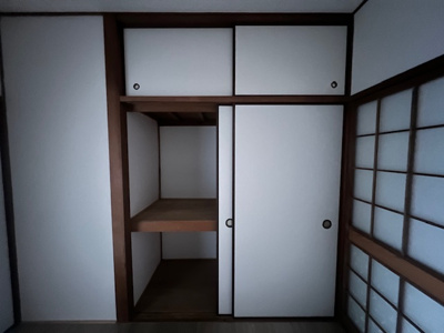 【収納】 | 久宝寺コーポ | 使い勝手のいい洋室です