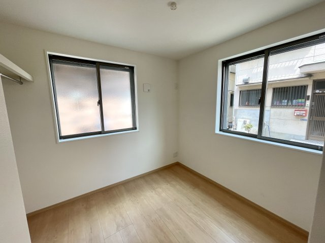 北区赤羽西3丁目　利便性×快適性　限定1棟の洋室