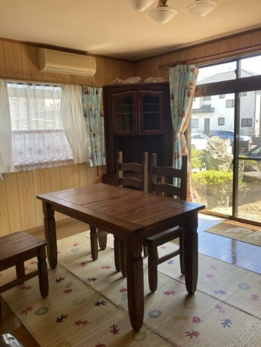 小山市大字間々田の居間・リビング