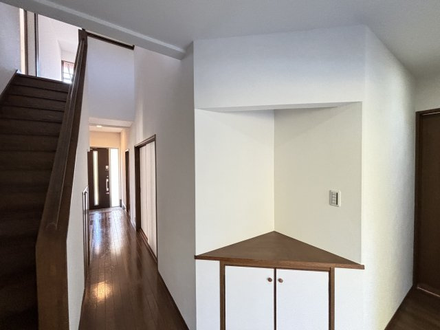 中古戸建　高取北４丁目の玄関