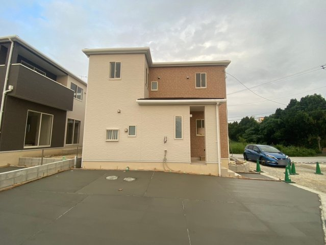 ハートフルタウン八重瀬町新城　J号棟の駐車場