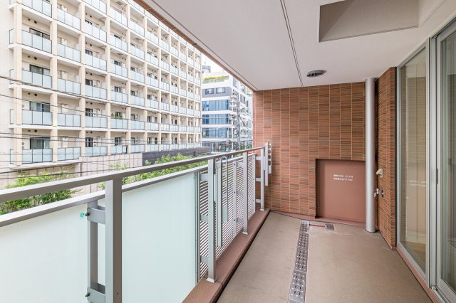 プラウド赤坂のバルコニー