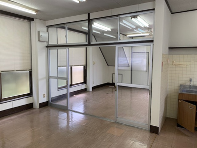 【居間・リビング】 | 酒本ビル