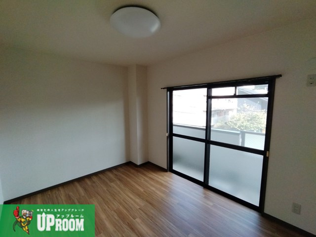 グレース犬山IIの洋室