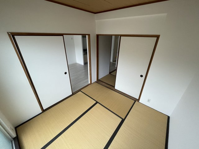 【寝室】 | ひよハイツ
