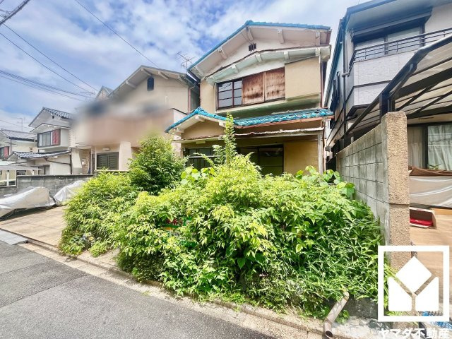 伏見区深草大亀谷金森出雲町の外観