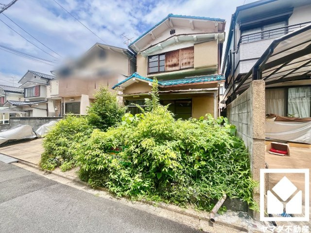 伏見区深草大亀谷金森出雲町の外観