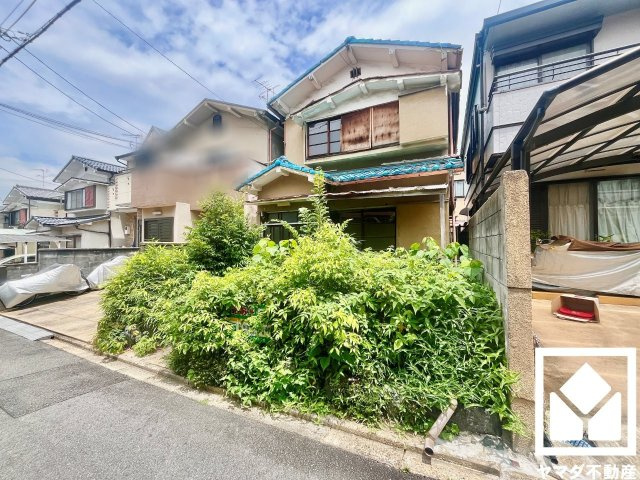 伏見区深草大亀谷金森出雲町の外観